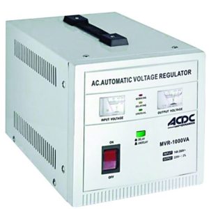 SINGLE PHASE VOLTAGE REGULATOR (ANALOGUE DISPLAY)